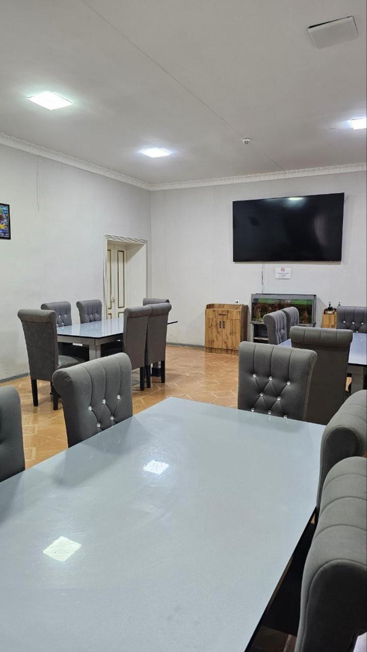 Hostel Danexan Apa Νούκους Εξωτερικό φωτογραφία